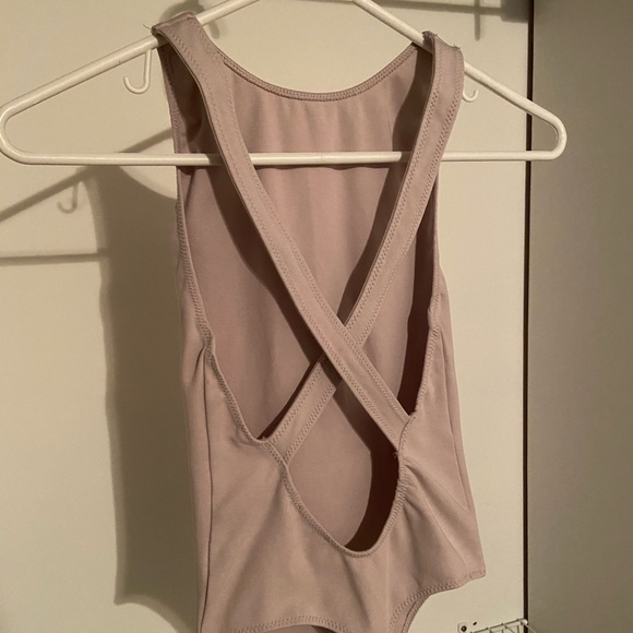 SOLD!!! ARITZIA BODY SUIT - Picture 2 of 2